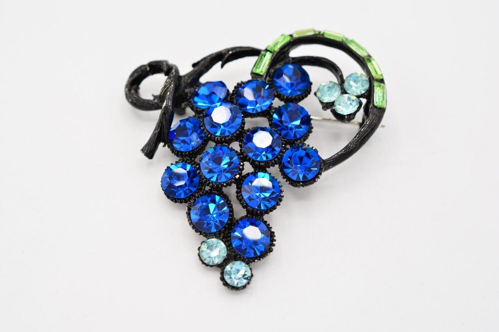 Vintage Crystal Pin Brooch Grapes Blue Green Rhinestone Black Shiny Signed BinAH